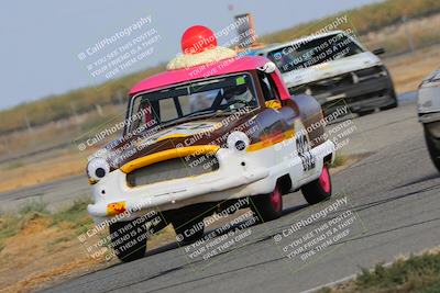 media/Oct-01-2023-24 Hours of Lemons (Sun) [[82277b781d]]/920am (Star Mazda Exit)/